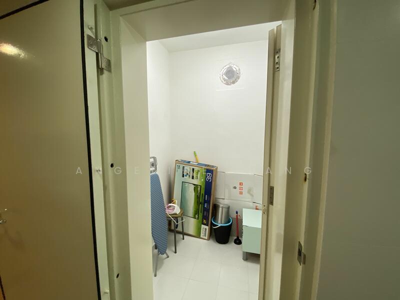 Store room in the kitchen 