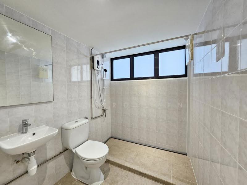Chancery Court, 36H Dunearn Road, Newton / Novena, 2 Bedrooms, 926 sqft, Condominium For Rent, by Richard Then, 25066513 - Bathroom - PropertyGuru.com.sg