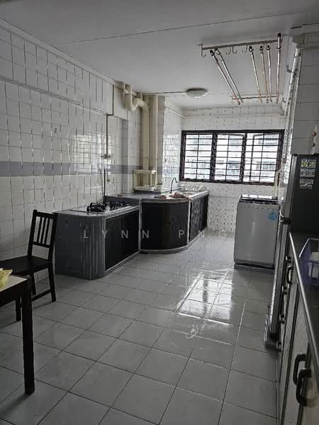 235 Tampines Street 21, 235 Tampines Street 21, 2 Bedrooms, 796 sqft, HDB Flat For Rent, by Lynn Png, 25066585 - PropertyGuru.com.sg