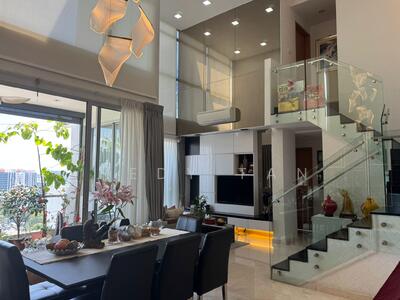 For Sale - The Lakeshore