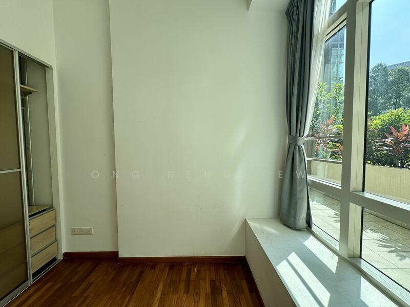 For Rent - Parc Mondrian