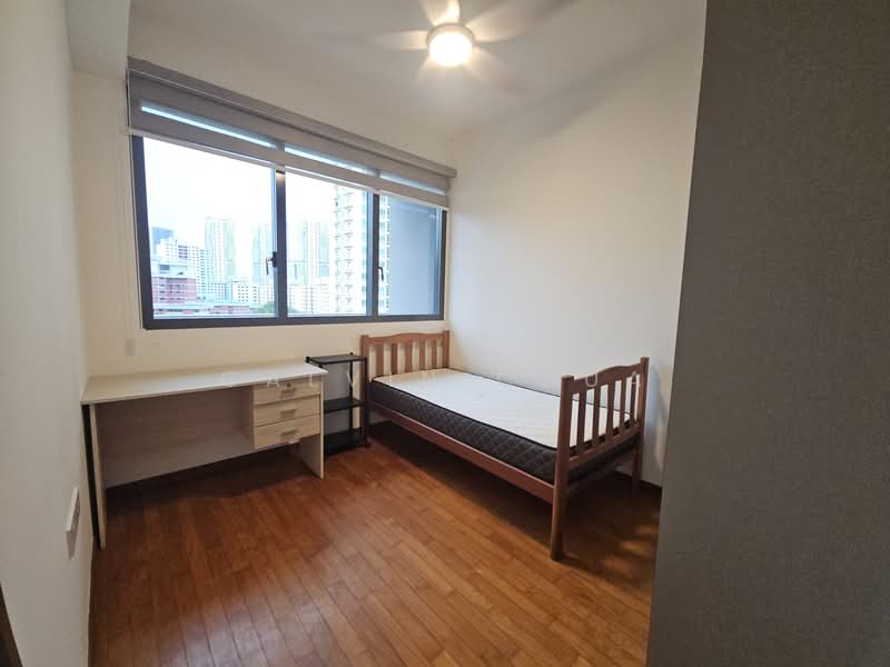 Stirling Residences, 21 Stirling Road, 2 Bedrooms, 624 sqft, Condominium For Rent, by Calvin Chua, 25068529 - PropertyGuru.com.sg