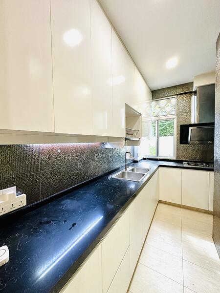 The Baycourt, 461A Upper East Coast Road, Room Rental, 100 sqft, Condominium For Rent, by Kenneth Lim Rihao, 25068543 - PropertyGuru.com.sg