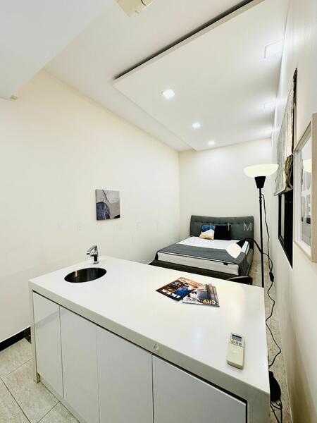 The Baycourt, 461A Upper East Coast Road, Room Rental, 100 sqft, Condominium For Rent, by Kenneth Lim Rihao, 25068543 - PropertyGuru.com.sg