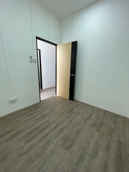 Pioneer Junction, 3 Soon Lee Street, 90 sqft, Factory / Workshop (B2) For Rent, by Ivy Lim, 25068996 - CommercialGuru.com.sg