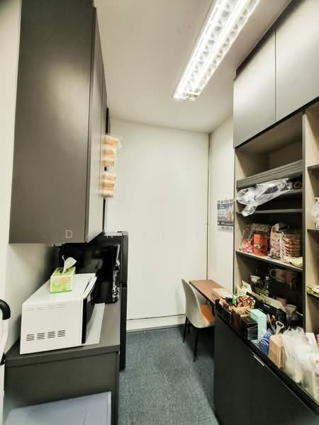 Paya Lebar 178, 178 Paya Lebar Road, 1,593 sqft, Light Industrial (B1) For Sale, by Daniel Low, 25069144 - CommercialGuru.com.sg