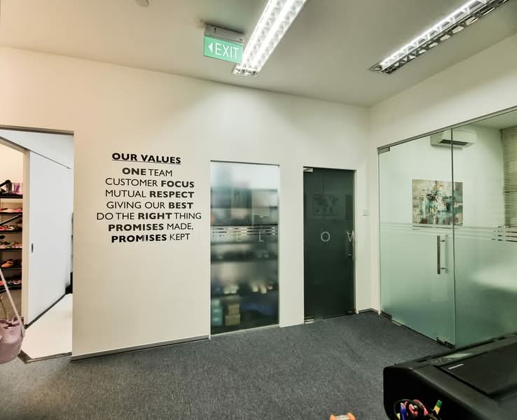 Paya Lebar 178, 178 Paya Lebar Road, 1,593 sqft, Light Industrial (B1) For Sale, by Daniel Low, 25069144 - CommercialGuru.com.sg
