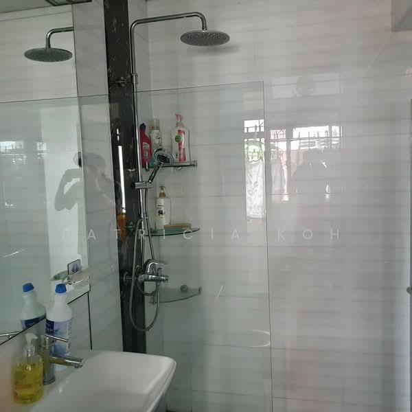 For Rent - 850 Hougang Central