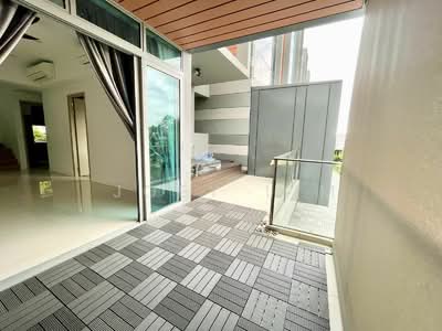 For Rent - Stars of Kovan