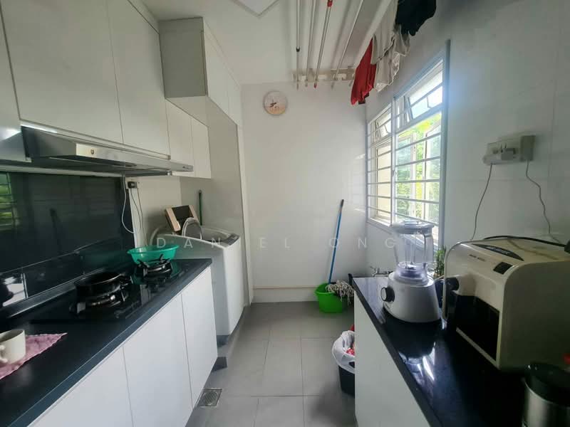 21 Jalan Membina, 21 Jalan Membina, 3 Bedrooms, 915 sqft, HDB Flat For Rent, by Daniel Ong, 25071515 - PropertyGuru.com.sg