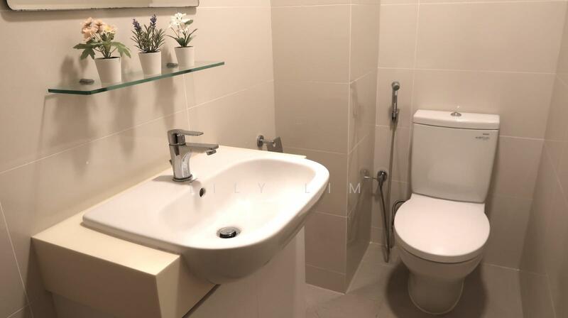 New Soo Chow Gardens, Jalan lembah thomson, Ang Mo Kio / Bishan / Thomson, 4 Bedrooms, 2,389 sqft, Terraced House For Rent, by Lily Lim, 25071908 - PropertyGuru.com.sg