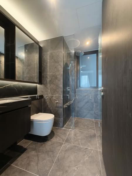 Hyll on Holland, 91 Holland Road, 2 Bedrooms, 700 sqft, Condominium For Sale, by Angelia Lo, 25072327 - PropertyGuru.com.sg