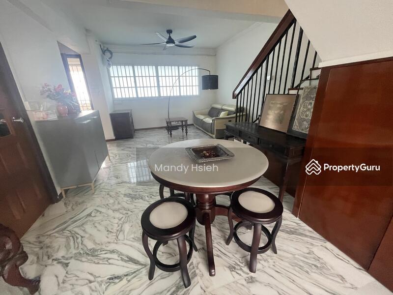 For Rent - 846 Sims Avenue