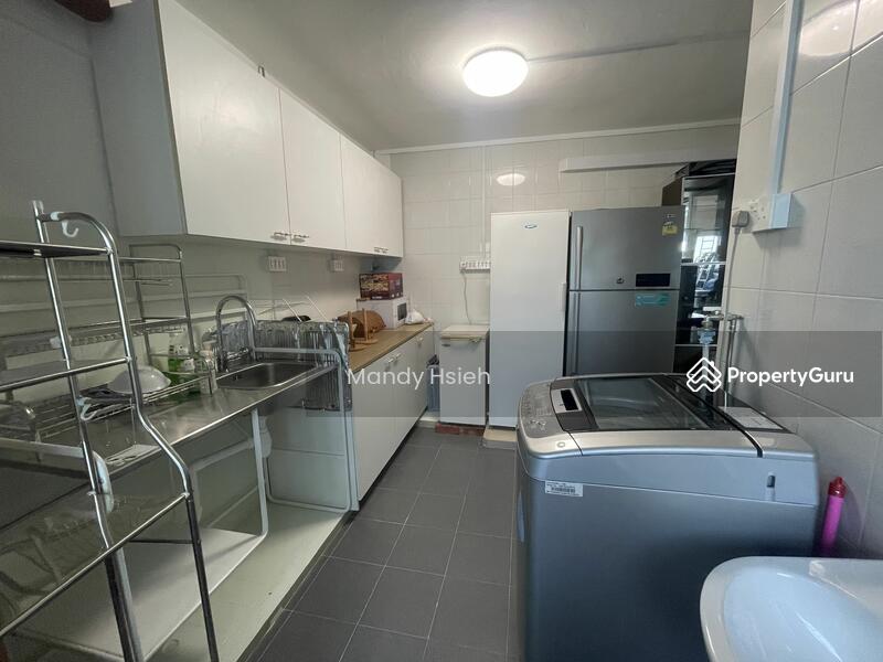 For Rent - 846 Sims Avenue