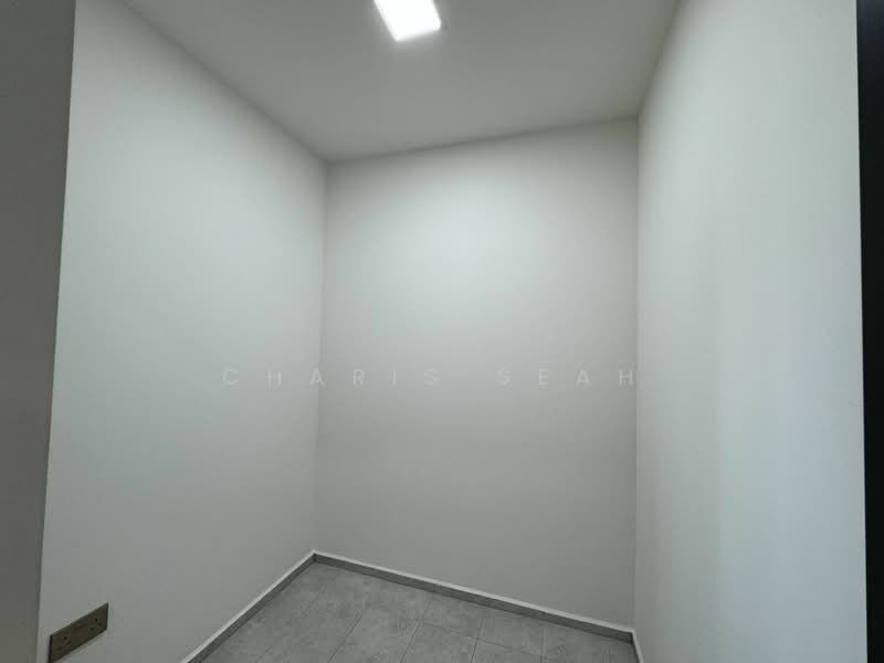 Leedon Green, 32 Leedon Heights, 3 Bedrooms, 1,044 sqft, Condominium For Rent, by Charis Seah, 25073475 - PropertyGuru.com.sg