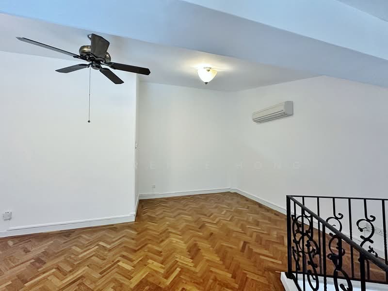 Orange Regency, 101 Fernhill Road, 4 Bedrooms, 2,433 sqft, Apartment For Rent, by Lawrence Hong, 25073749 - PropertyGuru.com.sg