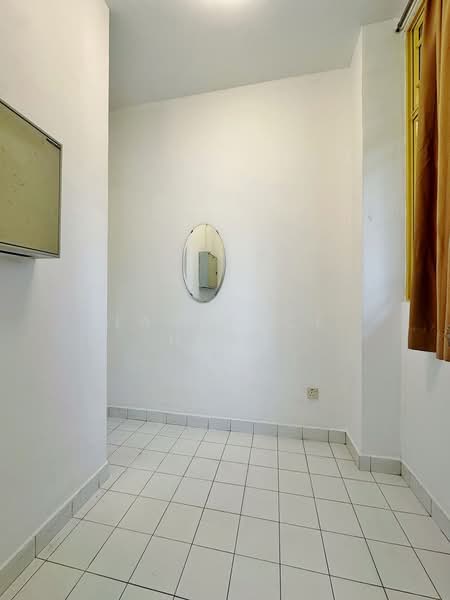 Orange Regency, 101 Fernhill Road, 4 Bedrooms, 2,433 sqft, Apartment For Rent, by Lawrence Hong, 25073749 - PropertyGuru.com.sg