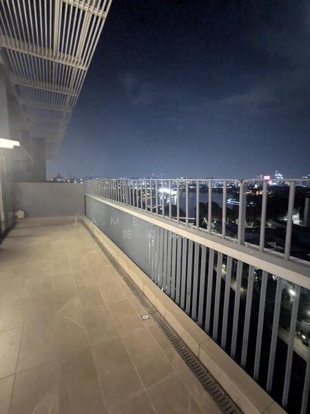 For Rent - The Lakefront Residences