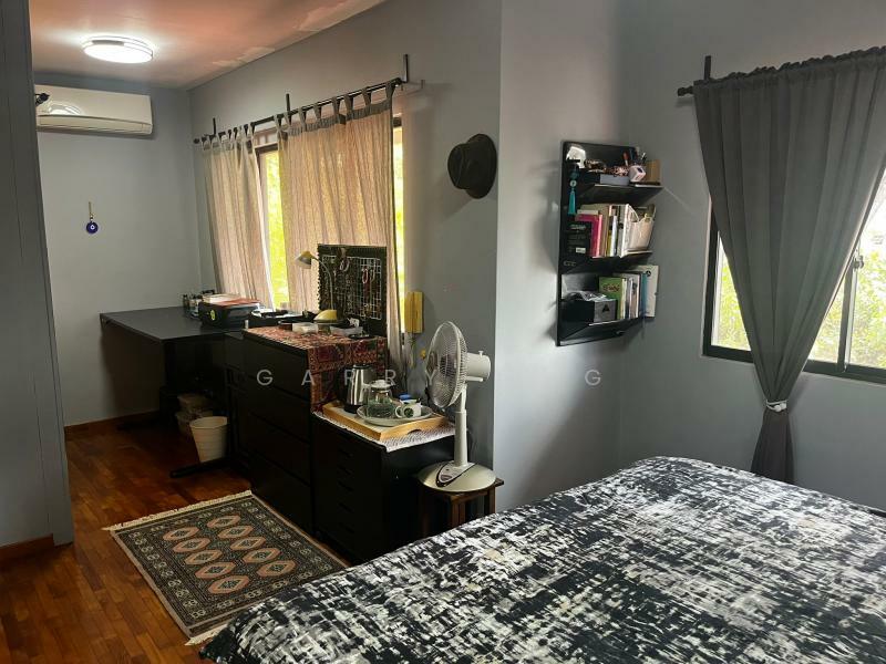 5 BR CT in Siglap! Less than $2K PSF!, , 5 Bedrooms, 3,200 sqft, Corner Terrace For Sale, by Garry Ong, 25077308 - PropertyGuru.com.sg