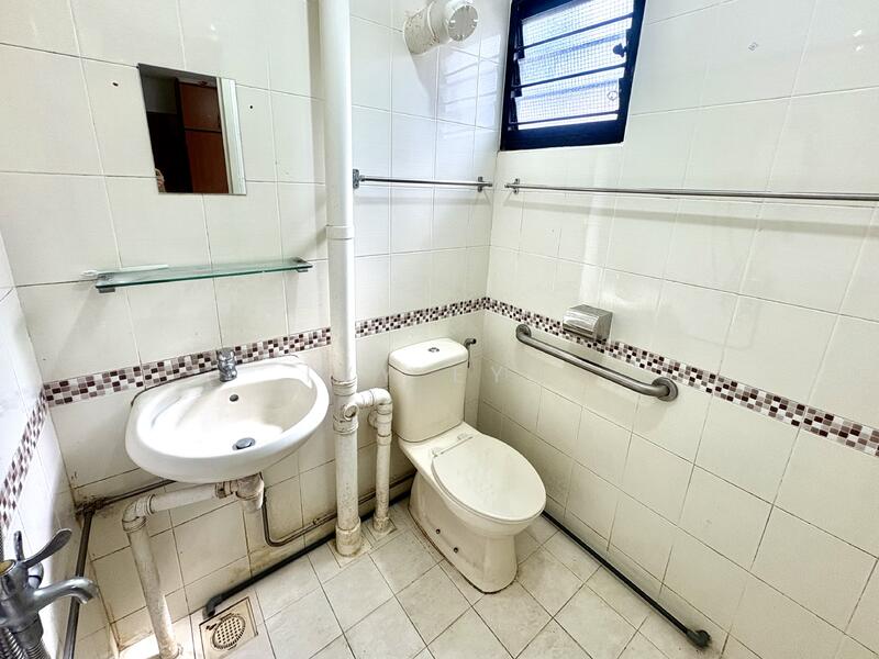 For Rent - 15 Saint George's Road