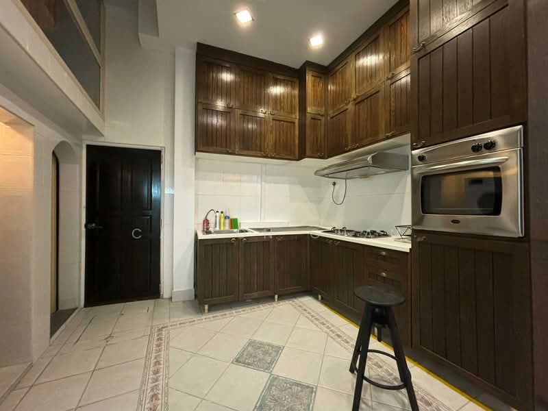 For Rent - Neil Road