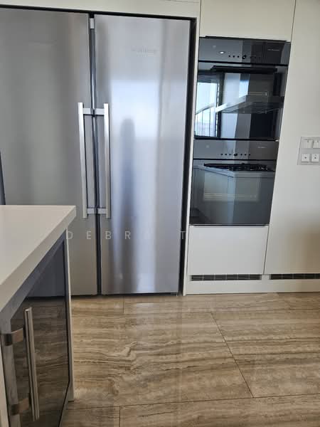 Ardmore Residence, 7 Ardmore Park, 4 Bedrooms, 3,186 sqft, Condominium For Rent, by Debra Teng, 25079065 - PropertyGuru.com.sg