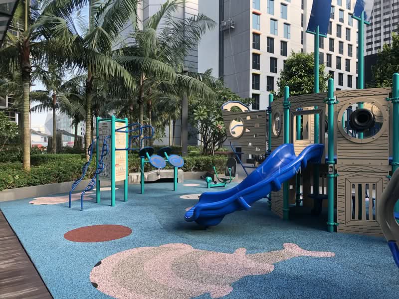 Cairnhill Nine, 9 Cairnhill Road, Orchard / River Valley, 2 Bedrooms, 1,033 sqft, Condominium For Rent, by Diana C M Lim, 25079202 - PropertyGuru.com.sg