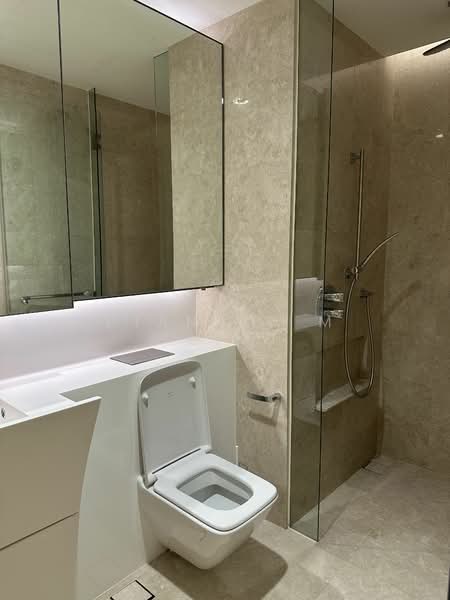 Cairnhill Nine, 9 Cairnhill Road, Orchard / River Valley, 2 Bedrooms, 1,033 sqft, Condominium For Rent, by Diana C M Lim, 25079202 - PropertyGuru.com.sg