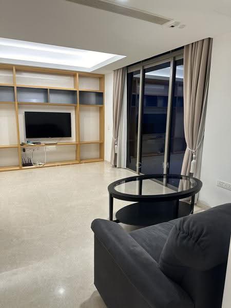 Cairnhill Nine, 9 Cairnhill Road, Orchard / River Valley, 2 Bedrooms, 1,033 sqft, Condominium For Rent, by Diana C M Lim, 25079202 - PropertyGuru.com.sg