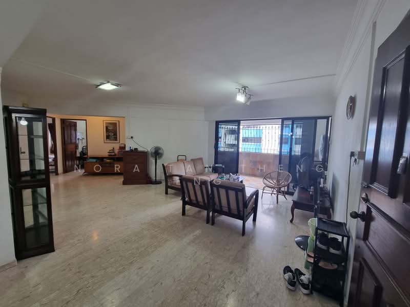 227D Compassvale Drive, 227D Compassvale Drive, Hougang / Punggol / Sengkang, 3 Bedrooms, 1,302 sqft, HDB Flat For Rent, by Nora Tan Theng Eng, 25079494 - view from entrance - PropertyGuru.com.sg