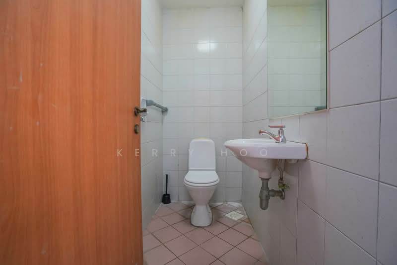 The Aberdeen, 2 Jalan Taman, Room Rental, 200 sqft, Condominium For Rent, by Kerry Hoo, 25081550 - PropertyGuru.com.sg