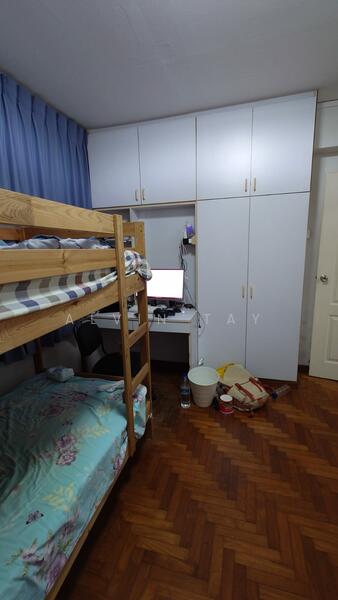 For Rent - 7 Ghim Moh Road