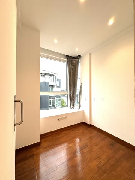Coastarina, 510 East Coast Road, 3 Bedrooms, 1,389 sqft, Condominium For Rent, by Ethan Chin, 25083490 - PropertyGuru.com.sg
