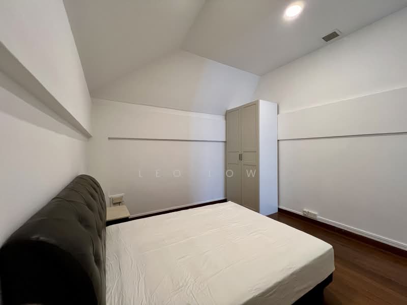 Mountbatten Lodge, 735 Mountbatten Road, 1 Bedroom, 657 sqft, Walk-up Apartment For Rent, by Leo Low, 25083794 - Bedroom - PropertyGuru.com.sg