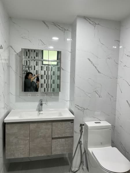 Springdale Condo, 49 Hindhede Walk, 3 Bedrooms, 1,130 sqft, Condominium For Rent, by Dolly Lian, 25083799 - PropertyGuru.com.sg