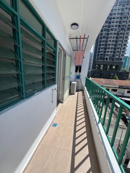 Balestier Apartment Kim Keat, Kim Keat Road, Balestier / Toa Payoh, Room Rental, 360 sqft, Walk-up Apartment For Rent, by Shanelle Gooi 魏燕虹, 25083896 - Balcony outside Kitchen area - PropertyGuru.com.sg