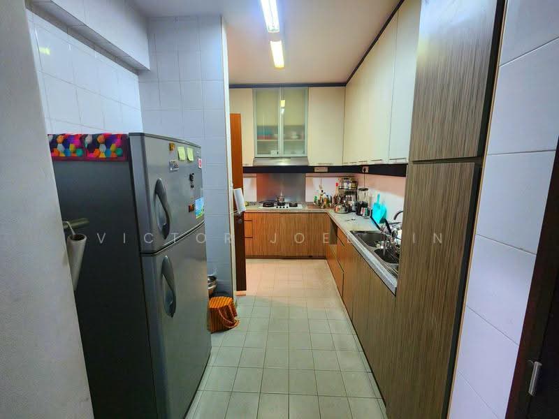 Fernwood Towers, 22 Fernwood Terrace, East Coast / Marine Parade, 3 Bedrooms, 1,195 sqft, Condominium For Rent, by Victor Joel Lin, 25084223 - PropertyGuru.com.sg