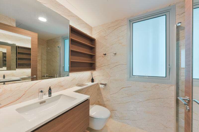 Queens Peak, 1 Dundee Road, 2 Bedrooms, 807 sqft, Condominium For Rent, by Charles Phan, 25084262 - PropertyGuru.com.sg