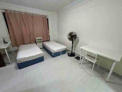 For Rent - 212 Jurong East Street 21