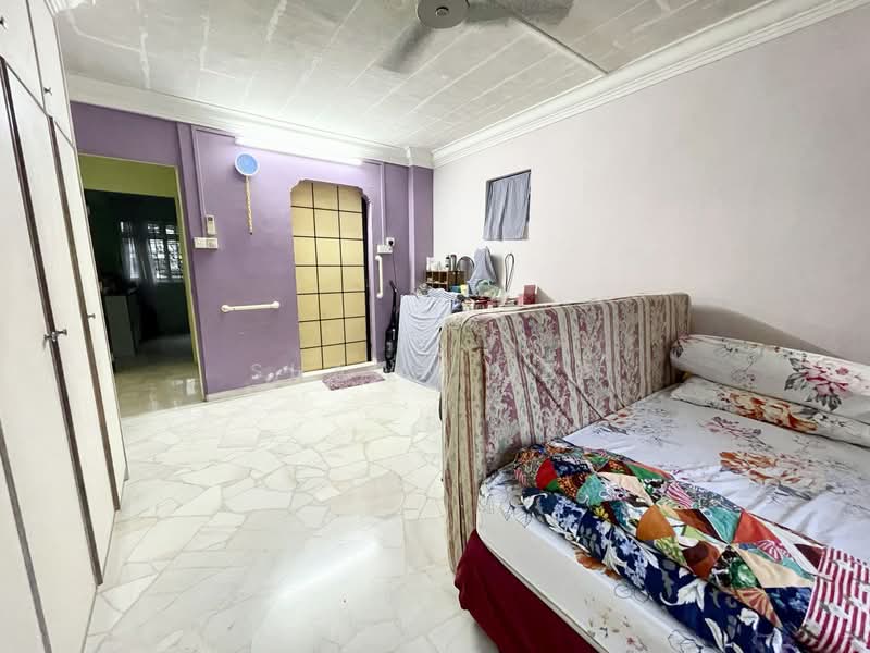 82 Strathmore Avenue, 82 Strathmore Avenue, 3 Bedrooms, 1,097 sqft, HDB Flat For Rent, by Shawn Wee, 25084610 - PropertyGuru.com.sg