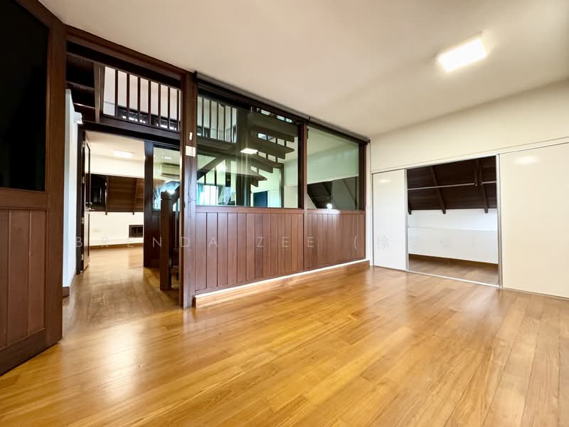 Exclusive listing at Coronation Freehold Detached w Pool ✧ 1km to Nanyang Pri ✧ 5 Mins to MRT, Coronation Road, 5 Bedrooms, 5,500 sqft, Detached House For Sale, by Brenda Zee (徐黎倫), 25085835 - PropertyGuru.com.sg