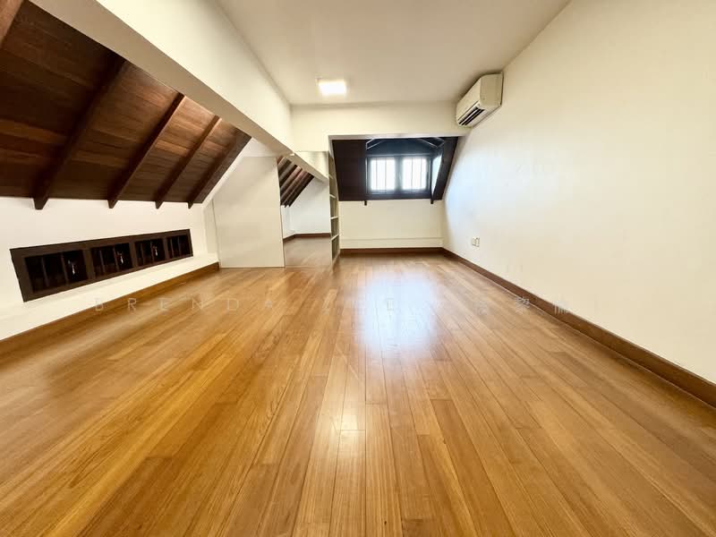 Exclusive listing at Coronation Freehold Detached w Pool ✧ 1km to Nanyang Pri ✧ 5 Mins to MRT, Coronation Road, 5 Bedrooms, 5,500 sqft, Detached House For Sale, by Brenda Zee (徐黎倫), 25085835 - PropertyGuru.com.sg