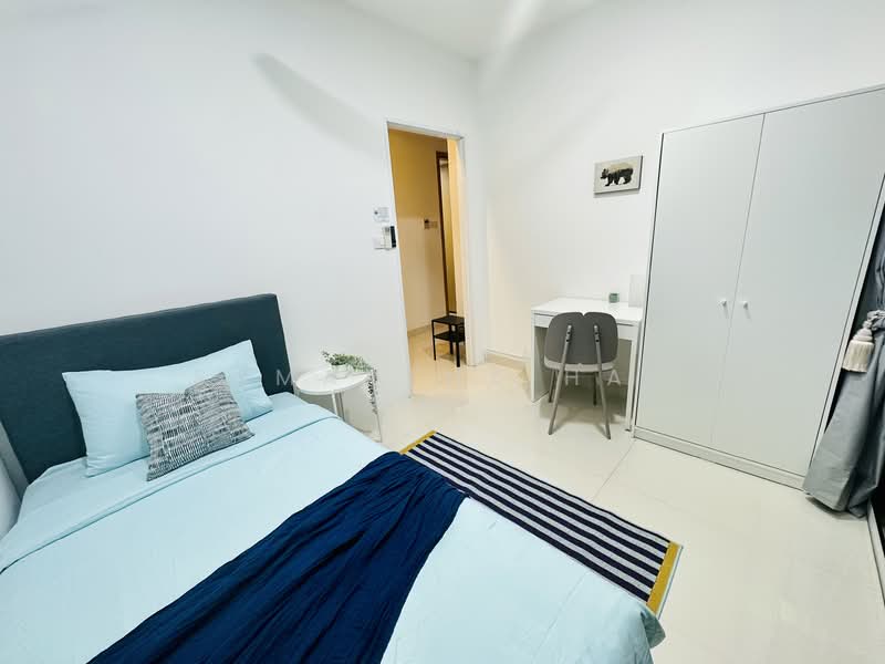 The Regency at Tiong Bahru, 38 Chay Yan Street, Room Rental, 150 sqft