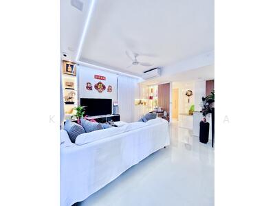 For Sale - La Fiesta