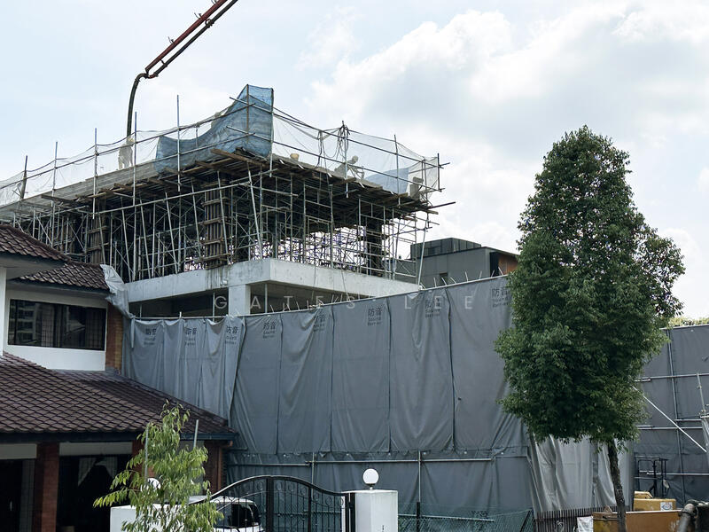 Kings Walk Bungalow Bungalow House For Sale at S 17,800,000