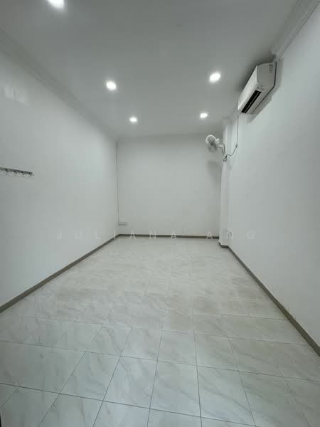 30 Jansen Road, 30 Jansen Road, 4 Bedrooms, 2,500 sqft, Detached House For Rent, by Juliana Ang, 25089028 - Bedroom 4 - PropertyGuru.com.sg