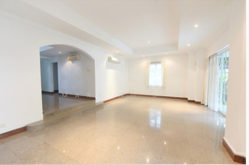 Gentle Villas, , 5 Bedrooms, 6,800 sqft, Detached House For Rent, by Mark Ng S W, 25089198 - PropertyGuru.com.sg