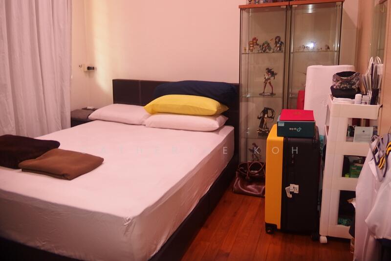 Kovan Freehold Semi-D Wide Frontage 10 Mins Walk to MRT Semi-Detached House For Sale at S$ 6,380,000 | PropertyGuru Singapore