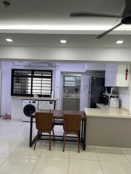 For Rent - 223C Compassvale Walk