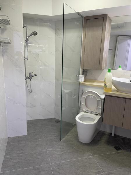 For Rent - 223C Compassvale Walk